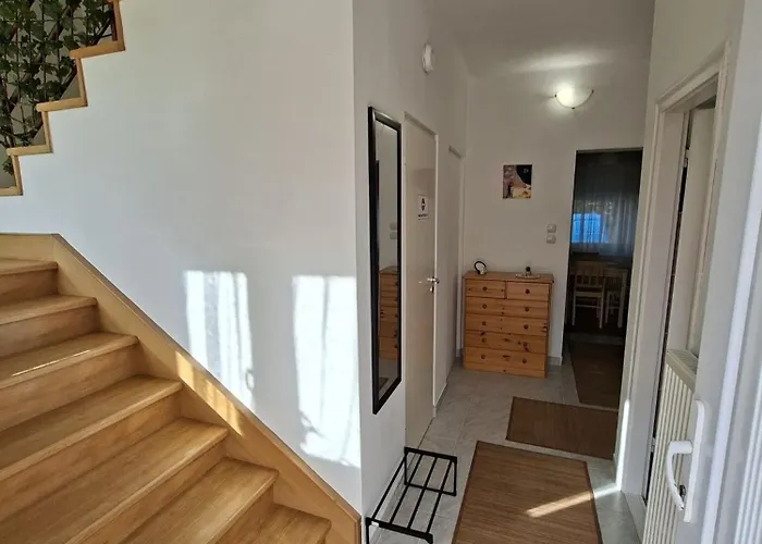 شقة Apartalatt Vendeghaz