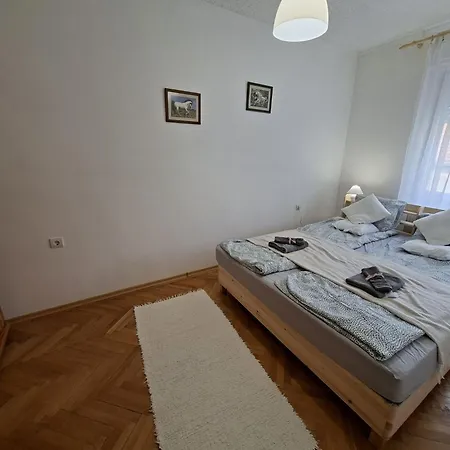 Apartamento Apartalatt Eger